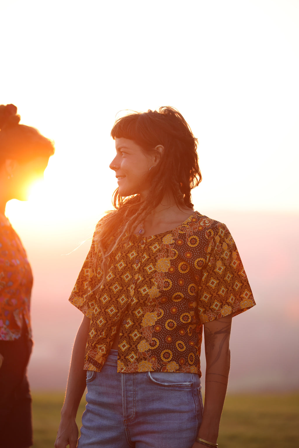 Urak Batik Crop Shirt Himmelblau