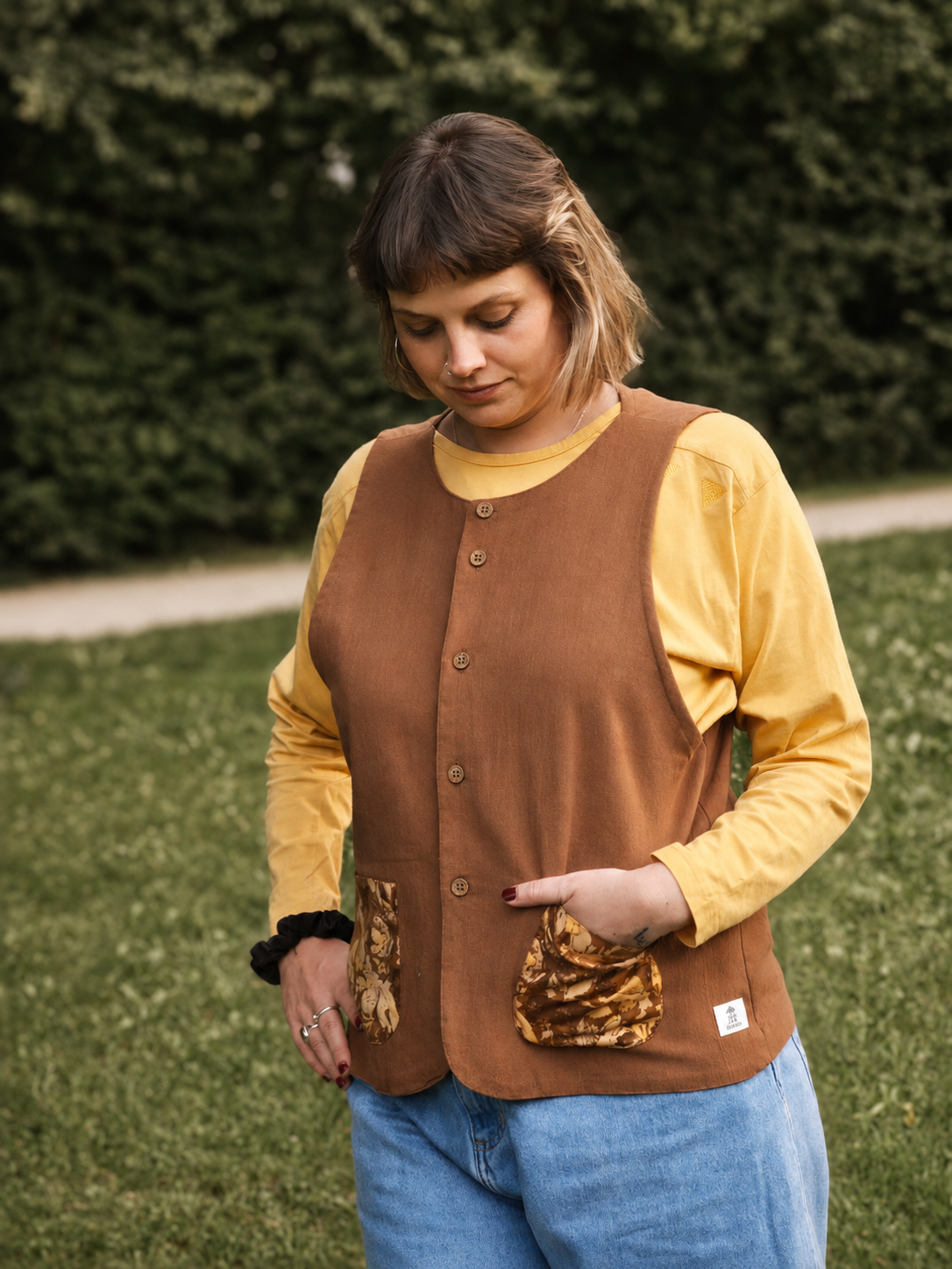 Tejas Weste Camel